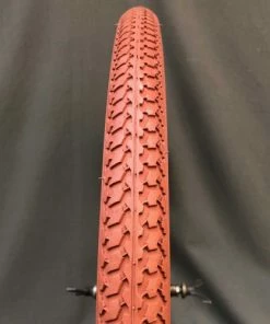 Pneumatiques Pour Cycles 26x1 1/2 650x35B Tringle Rigide - ETRTO 40-584 Rouge Brique -Pneumatiques pour cycles boutique 26x1 12 650x35b tringle rigide etrto 40 584 rouge brickb