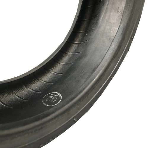 Pneumatiques Pour Cycles 8 1/2x2 - CST Noir - Diamètre Intérieur 152 Mm - ETRTO 50-152 – Image 5